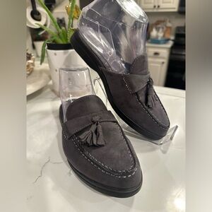 Beach by Matisse Tyra Mules Vegan Flat Shoes Gray faux suede with tassels